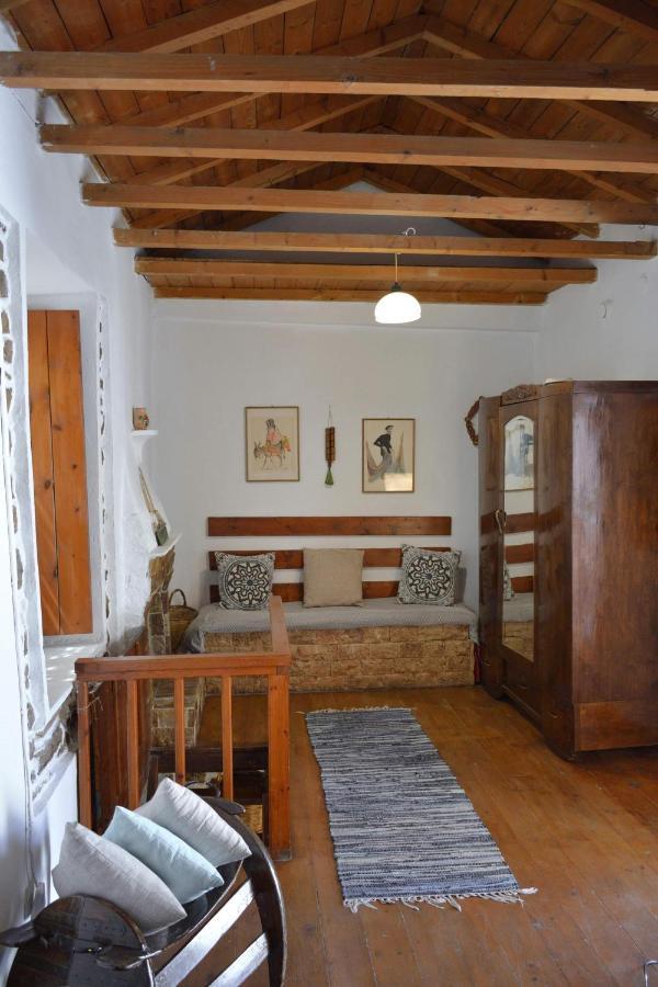 Traditional House Kassandra'S Ermioni Exterior photo