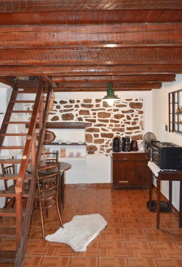 Traditional House Kassandra'S Ermioni Exterior photo